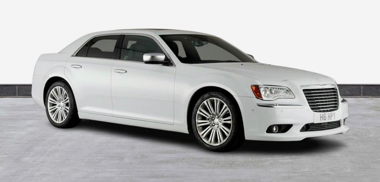 2012 Chrysler 300C 3.0 V6 CRD Executive 4dr Auto SALOON DIESEL Automatic