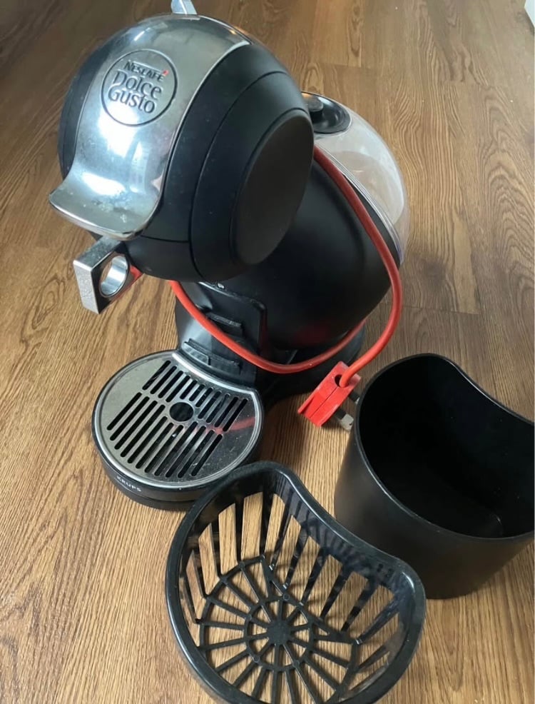 Dolce Gusto Coffee Maker