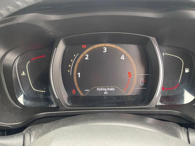 2017 Renault Kadjar 1.5 dCi Dynamique S Nav EDC Euro 6 (s/s) 5dr HATCHBACK Diesel Automatic