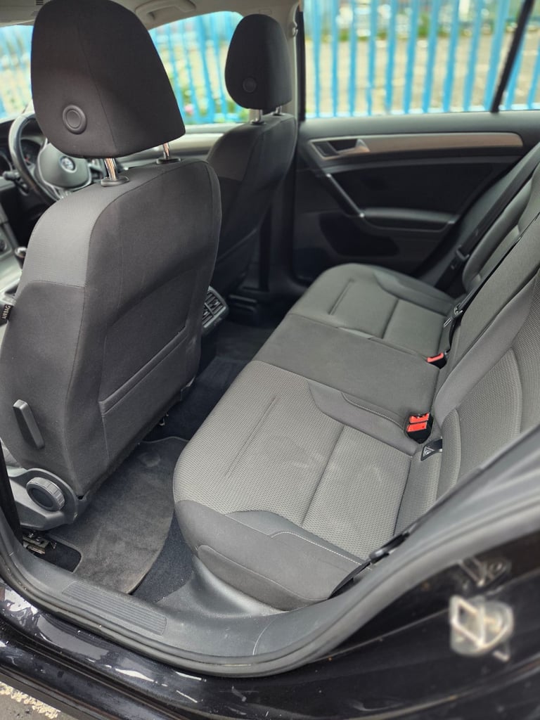 Volkswagen, GOLF, mk 7 Hatchback, 2016,  Tdi  bluemotion 5 sp Manual, 1598 (cc), 5 doors