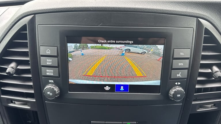 2021 Mercedes-Benz Vito 110CDI Progressive Panel Van FWD L2 Eu6 102 PANEL VAN Diesel Manual