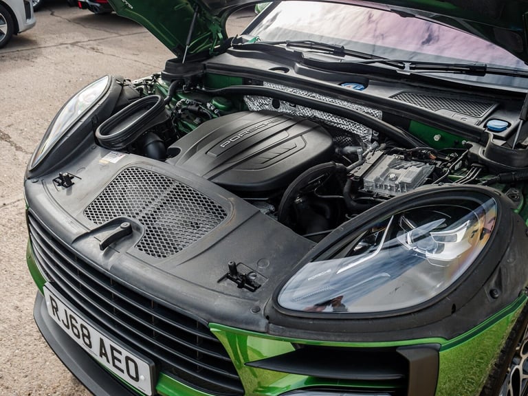  Porsche Macan 2.0T PDK 4WD Euro 6 (s/s) 5dr Petrol Automatic