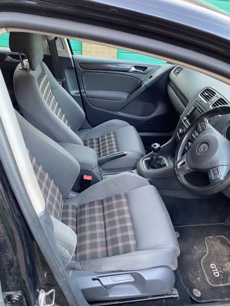 Volkswagen, GOLF,GTD  Hatchback, 2011 Manual, 1598 (cc), 5 doors