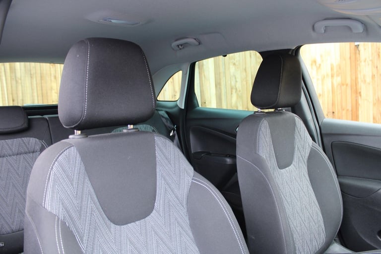 2020 Vauxhall Crossland X 1.2 Turbo Griffin Euro 6 (s/s) 5dr HATCHBACK Petrol Manual