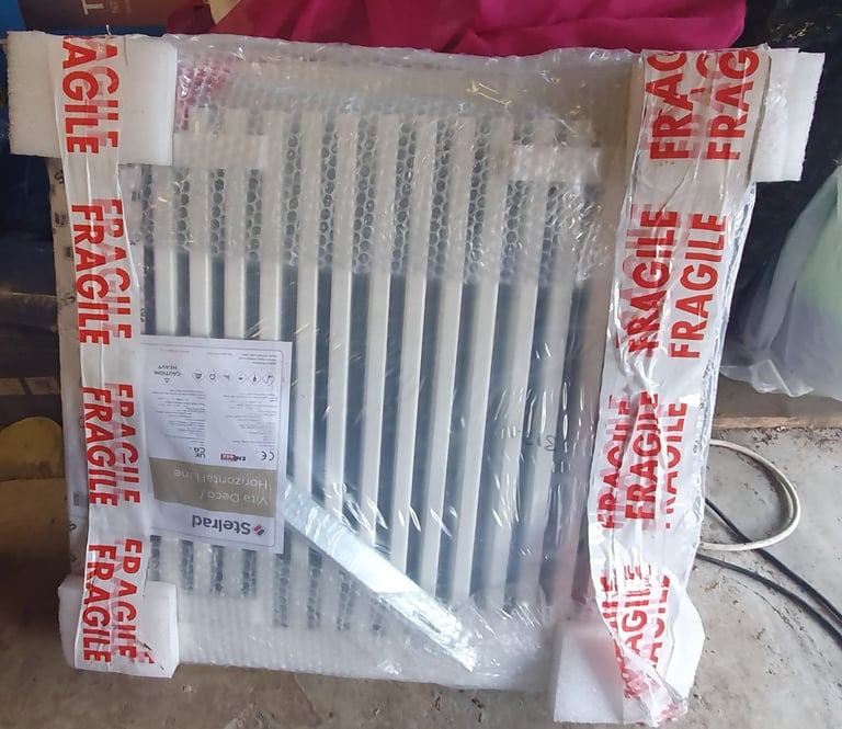 NEW STELRAD SINGLE COMPACT RADIATOR 600 X 600MM