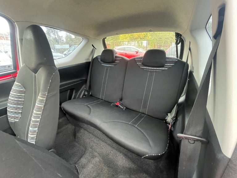 * 2013 CITROEN C1 1.0i VTR 3 DOOR + £20 ROAD TAX + IDEAL FIRST CAR * 
