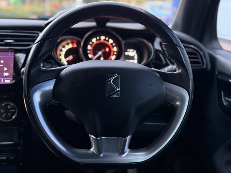 image for 2018 DS Automobiles DS 3 1.2 PureTech Connected Chic Euro 6 3dr HATCHBACK Petrol Manual