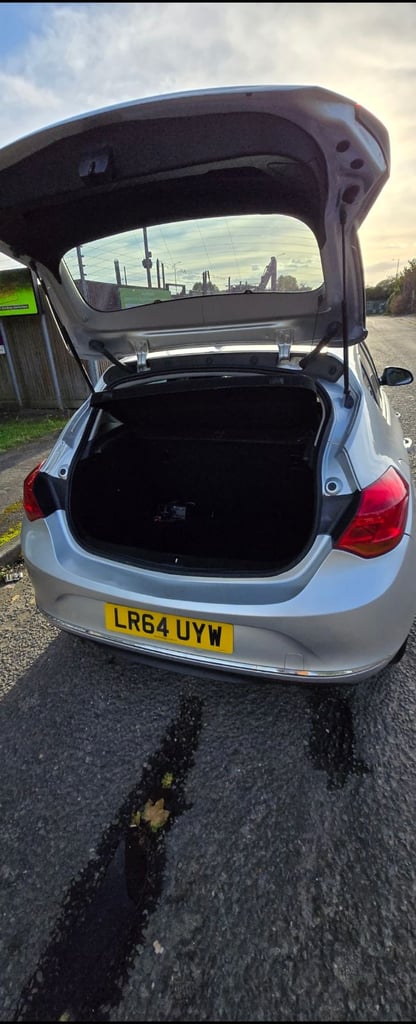 Vauxhall, ASTRA, Hatchback, 2014, Manual, 1398 (cc), 5 doors