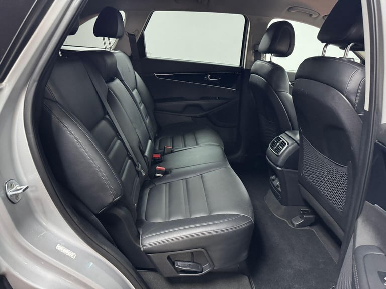 2018 Kia Sorento 2.2 CRDi KX-2 Auto AWD Euro 6 (s/s) 5dr ESTATE Diesel Automatic
