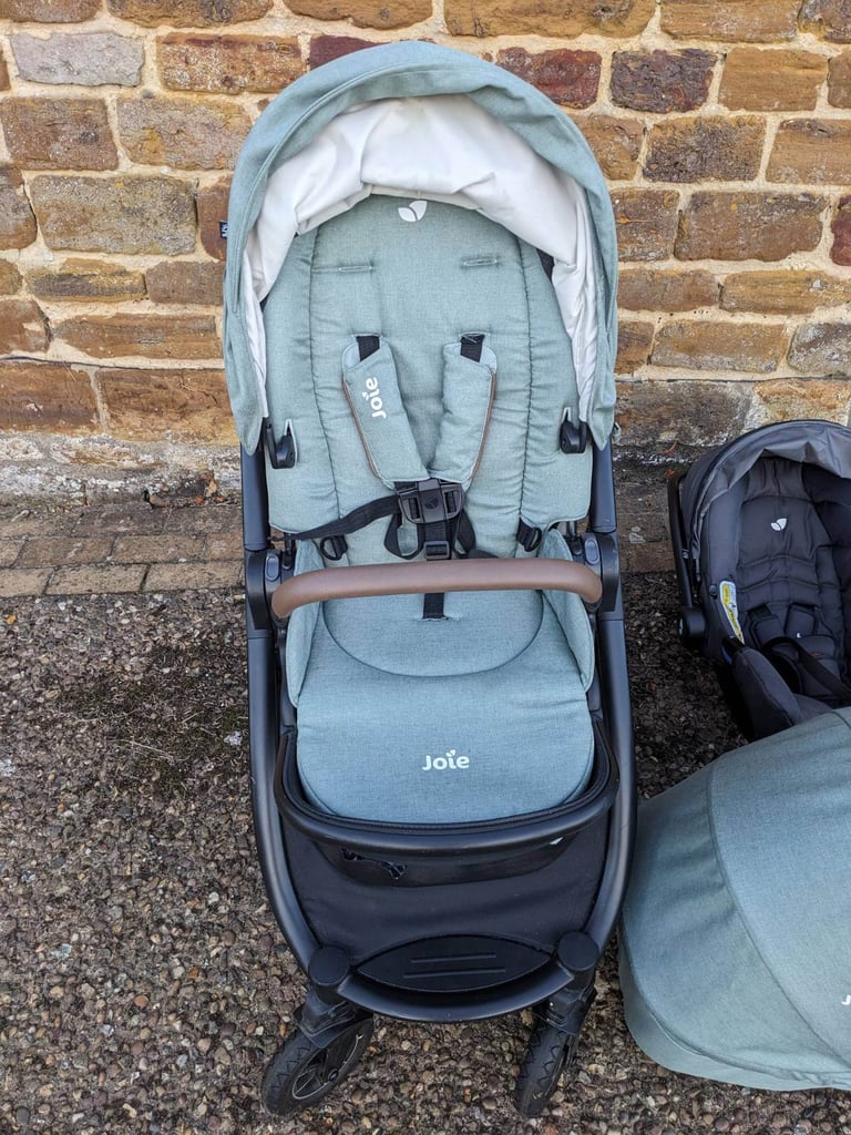Joie Versatrax E Trio + Extras