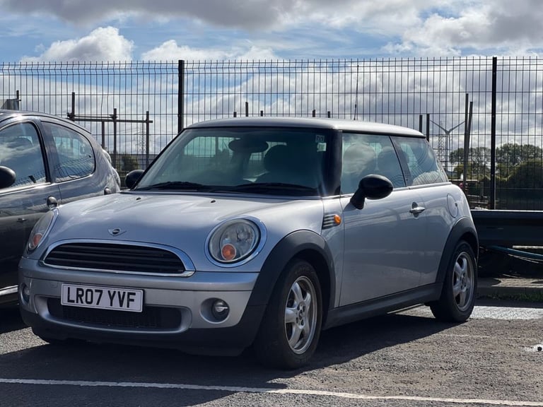 image for 2007 MINI Hatch 1.4 One Hatchback 3dr Petrol Manual Euro 4 (95 ps) Hatchback Petrol Manual