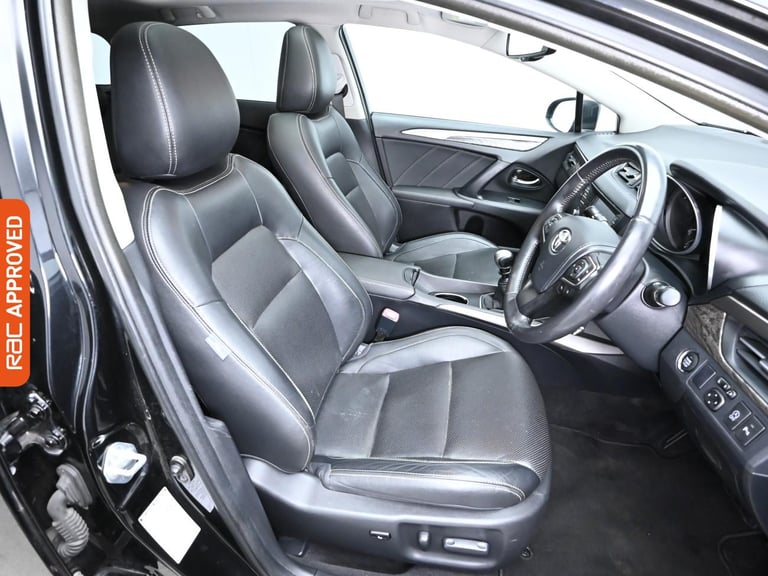 2017 Toyota Avensis 2.0D Excel 5dr ESTATE DIESEL Manual