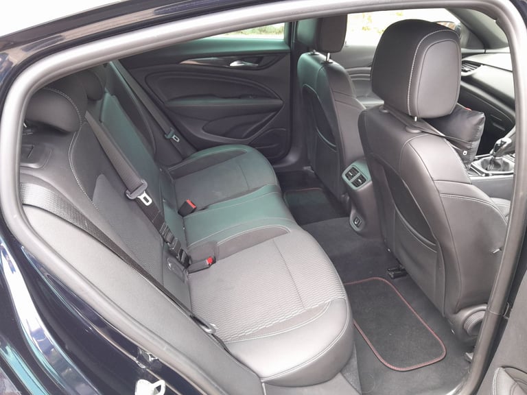 Vauxhall, INSIGNIA, Hatchback, 2018, Manual, 1956 (cc), 5 doors