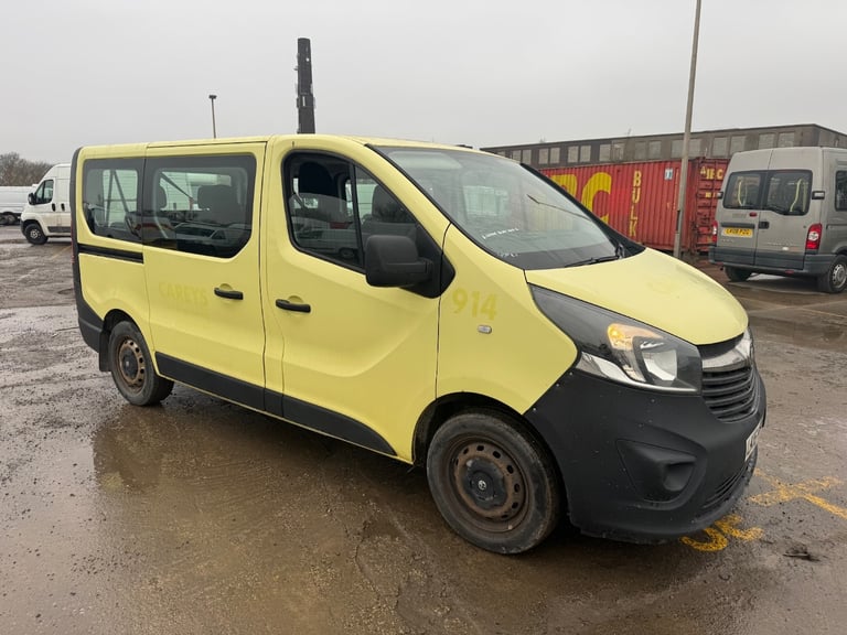 2016/16 VAUXHALL VIVARO CDTI BI TURBO 9 SEATER BUS EURO6 ULEZ FREE PRICE + VAT