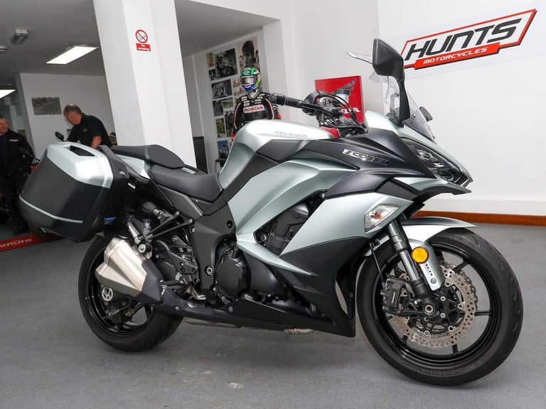 2018, '18 Kawasaki Z1000SX ABS, KTRC. ONLY 7,327 MILES. Lovely Bike. £6,995