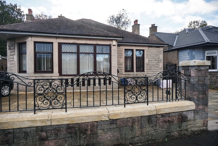 Detached bungalow Duddingston 