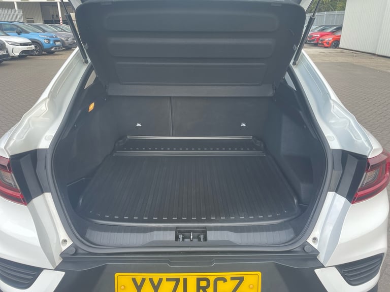 2021 Renault Arkana 1.3 Tce Mhev Iconic Automatic SUV/Crossover Petrol Automatic