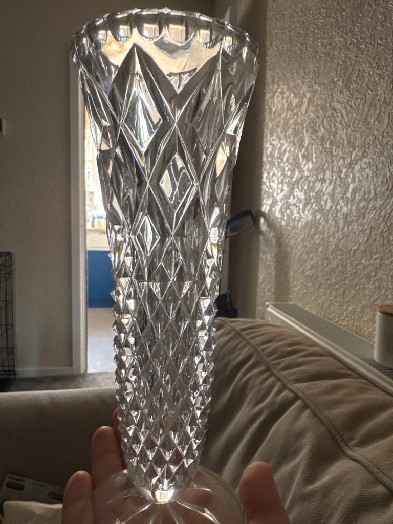 image for glass diamond pointed vase 
