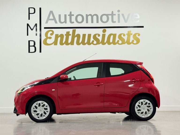 2019 Toyota AYGO 1.0 VVT-i x-play Euro 6 5dr HATCHBACK Petrol Manual