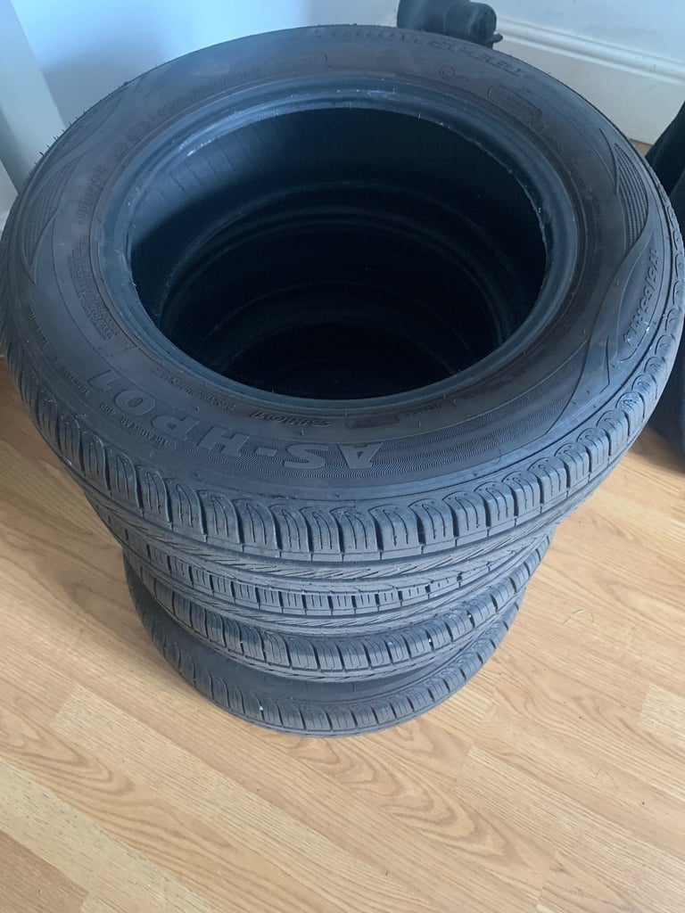 Set of four Matching Car tyres 175 65 14