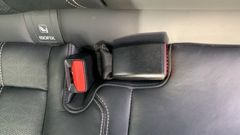 2018 Land Rover Range Rover Velar 2.0 D240 R-Dynamic SE SUV 5dr Diesel Auto 4WD Euro 6 (s/s) (240...