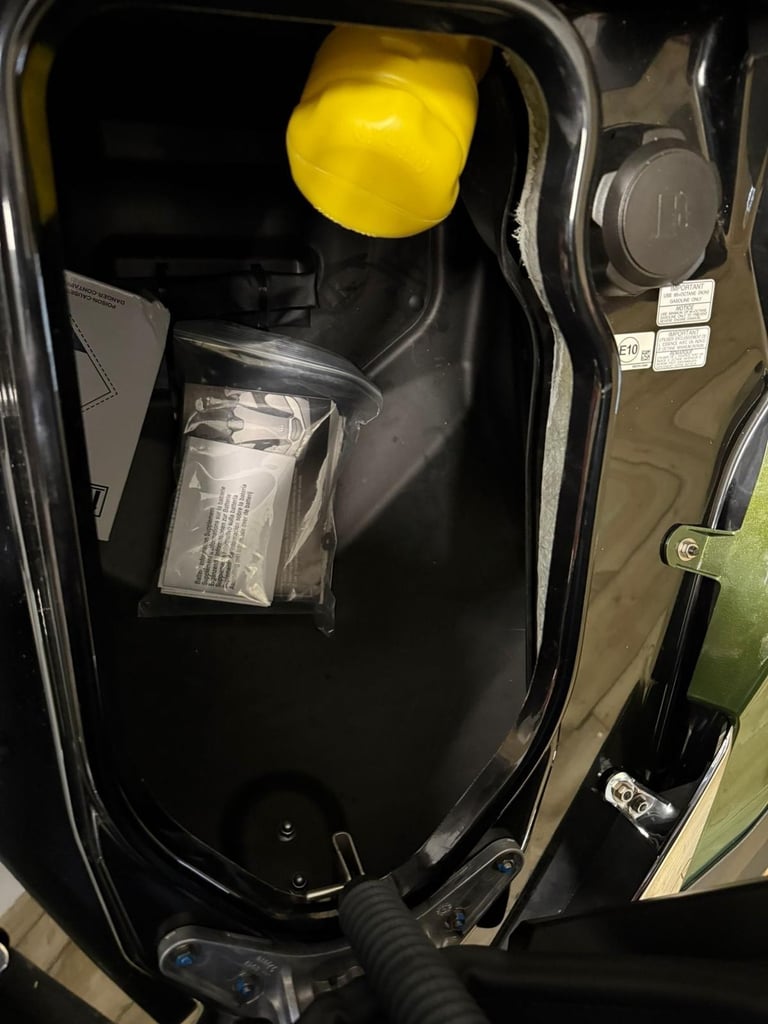 KAWASKAKI ULTRA 310LX 2024 JET SKI BRAND NEW UK MAIN DEALER