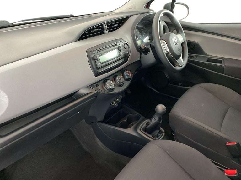 2016 Toyota Yaris 1.0 VVT-i Active 3dr Hatchback PETROL Manual