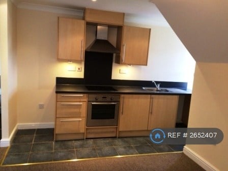2 bedroom flat in Hazel Covert, Thetford, IP24 (2 bed) (#2652407)