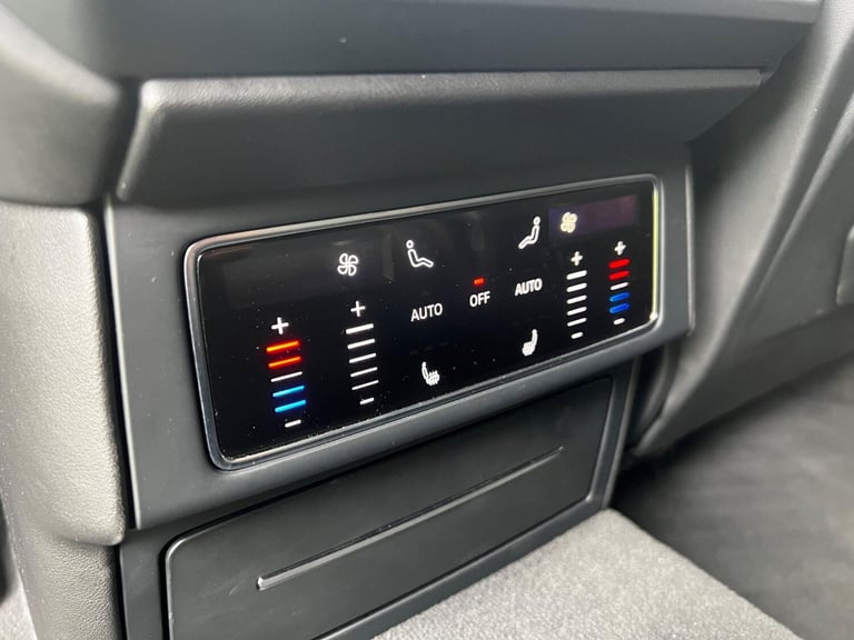 2018 Lamborghini Urus 4.0T FSI V8 5dr Auto ESTATE PETROL Automatic