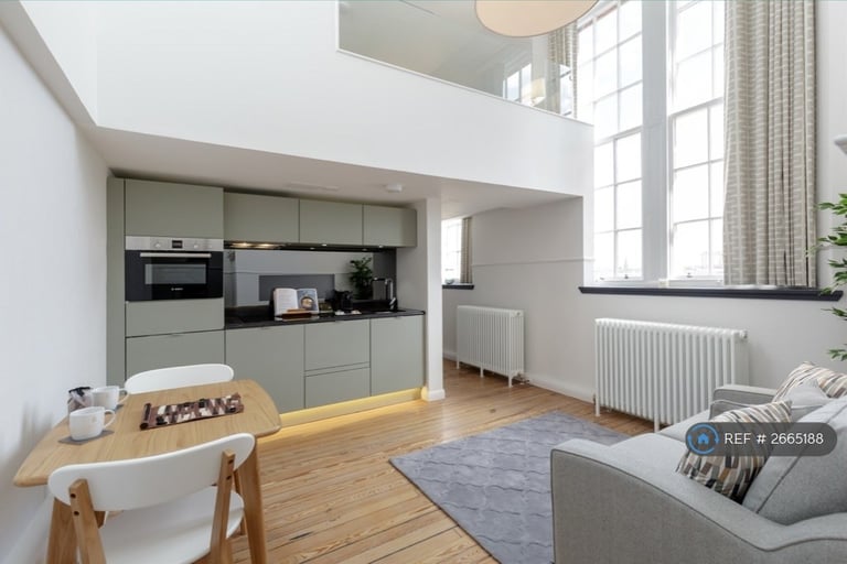 1 bedroom flat in Mcdonald Road, Edinburgh, EH7 (1 bed) (#2665188)