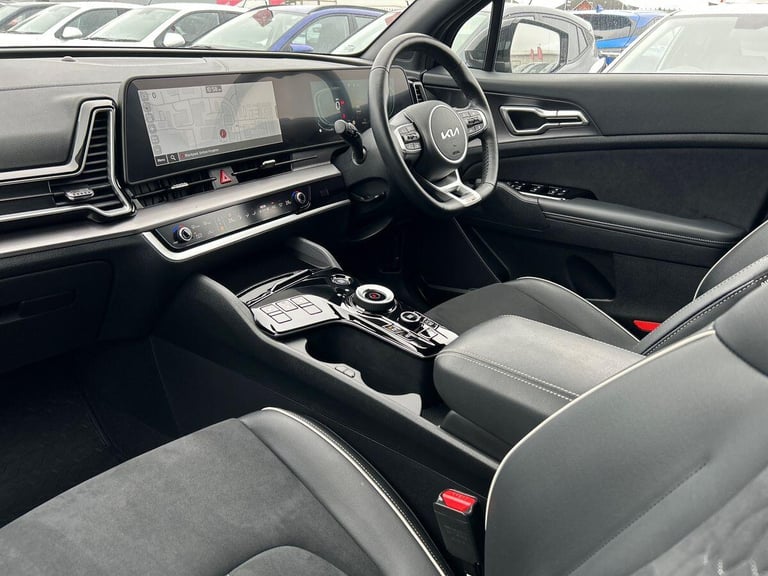 2025 Kia Sportage 1.6 h T-GDi GT-Line SUV 5dr Petrol Hybrid Auto Euro 6 (s/s) (207 bhp) SUV PETRO...