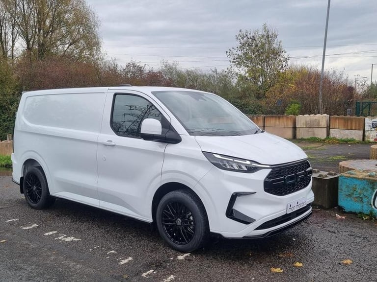2025 Ford Transit Custom 2.0 EcoBlue 150ps H1 Van Limited PANEL VAN DIESEL Manual