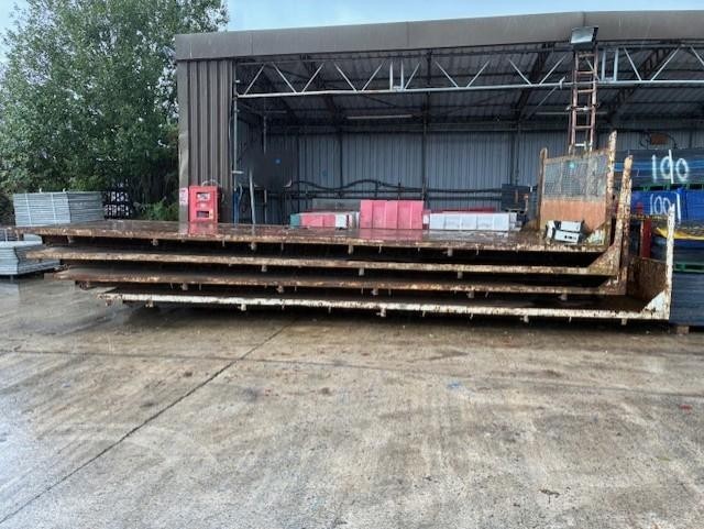 22 FT CABLE LIFT SCAFFOLD BODY 22FT CABLE LIFT SCAFFOLD BODY 