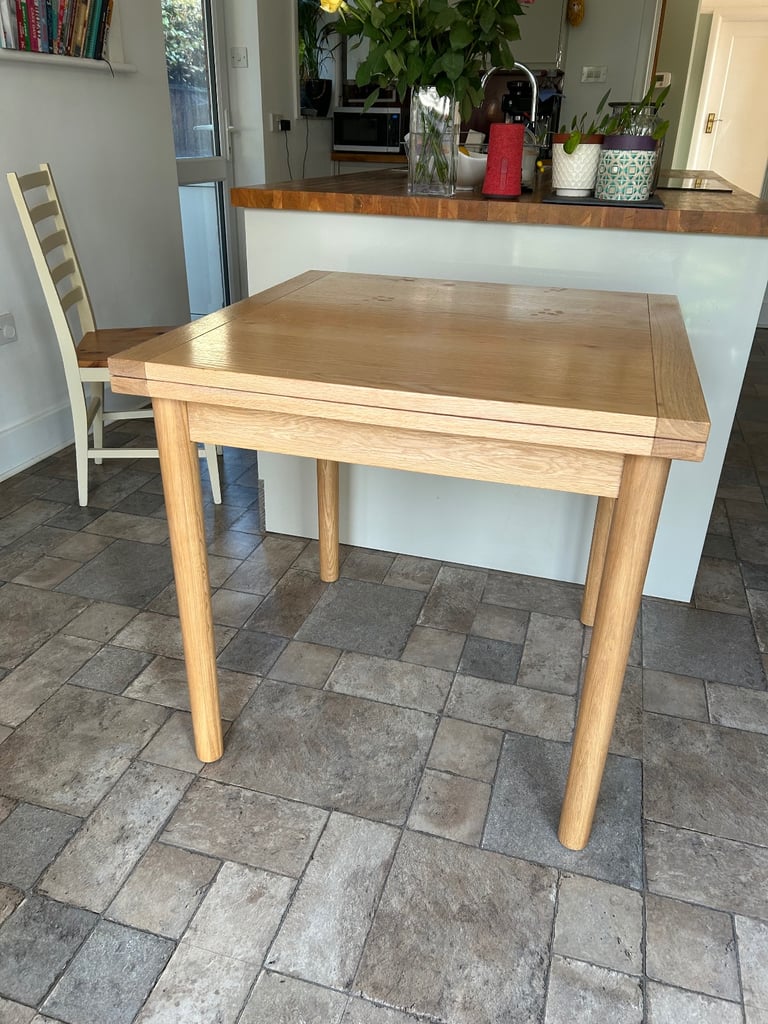 image for Extendable Dining Table