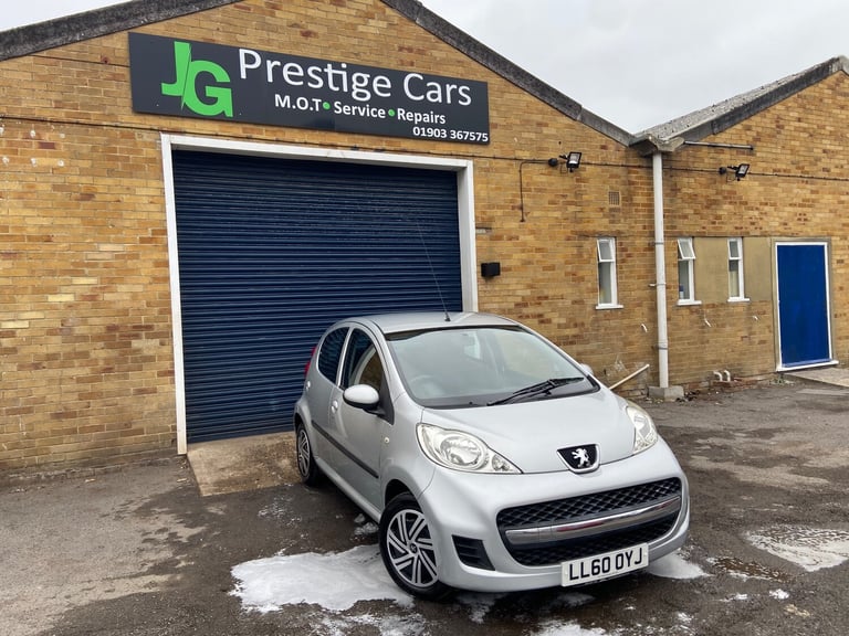 2010 Peugeot 107 1.0 12V Urban Hatchback 5dr Petrol Manual Euro 5 (68 ps)