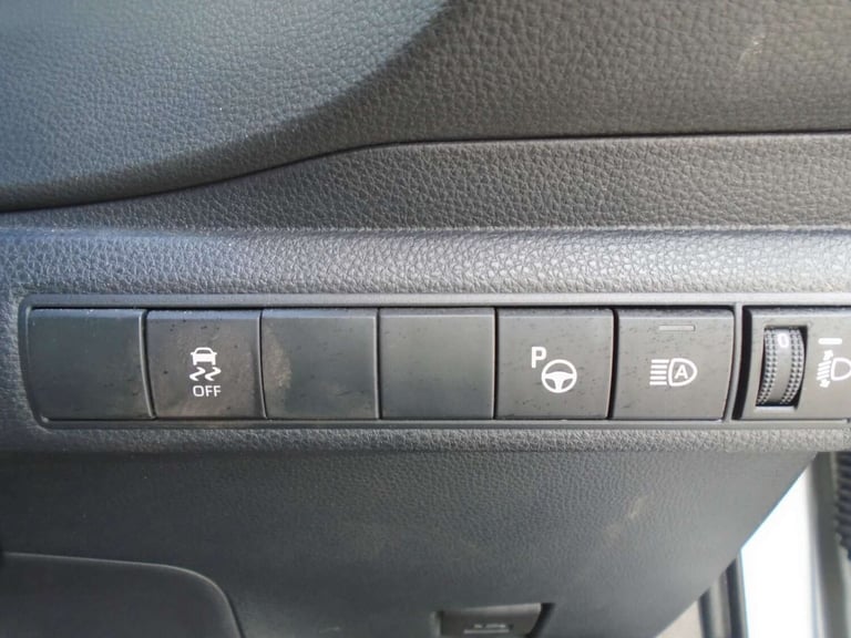 2021 Toyota Corolla 1.8 VVT-i Hybrid Icon Tech 5dr CVT ESTATE PETROL/ELECTRIC Automatic