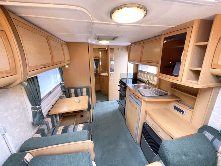 2005 ABBEY VOGUE GTS 416 4 BERTH CARAVAN, END BATHROOM WITH MOTOR MOVER & AWNING