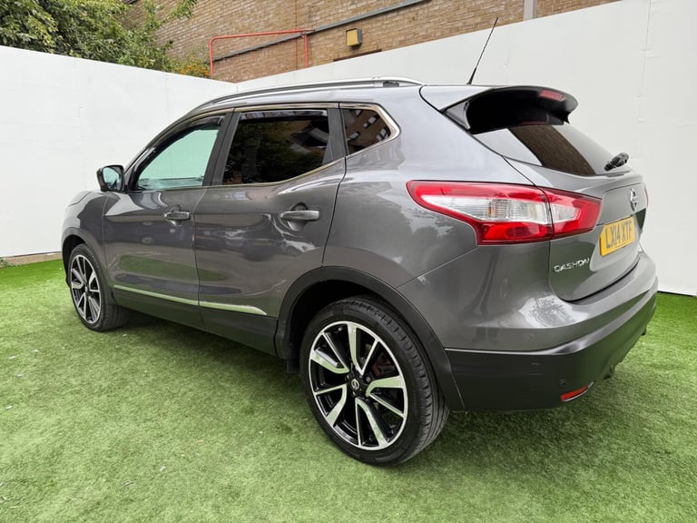 2014 Nissan Qashqai 1.5 dCi Tekna 2WD Euro 5 (s/s) 5dr HATCHBACK Diesel Manual
