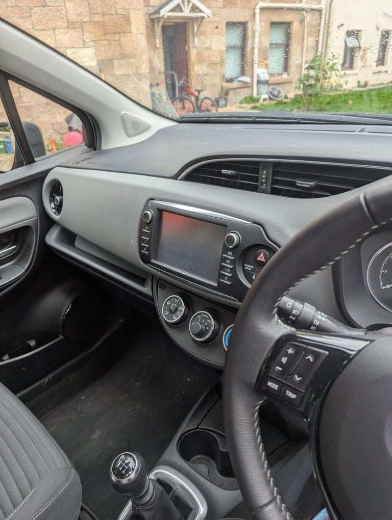 Yaris 2010