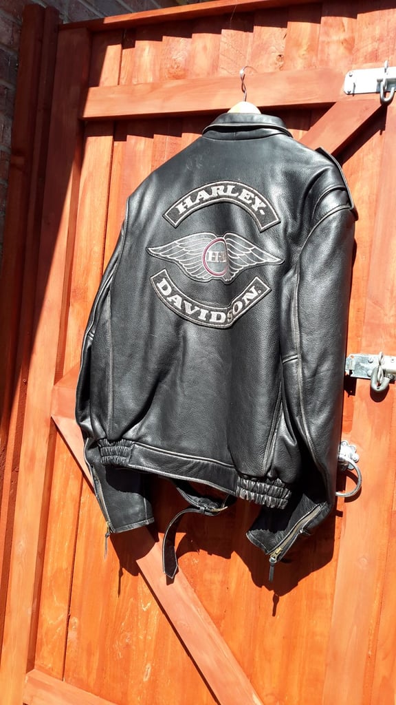 HARLEY-DAVIDSON  VINTAGE  BLACK LEATHER BIKER JACKET: XXL... POSTAGE FREE