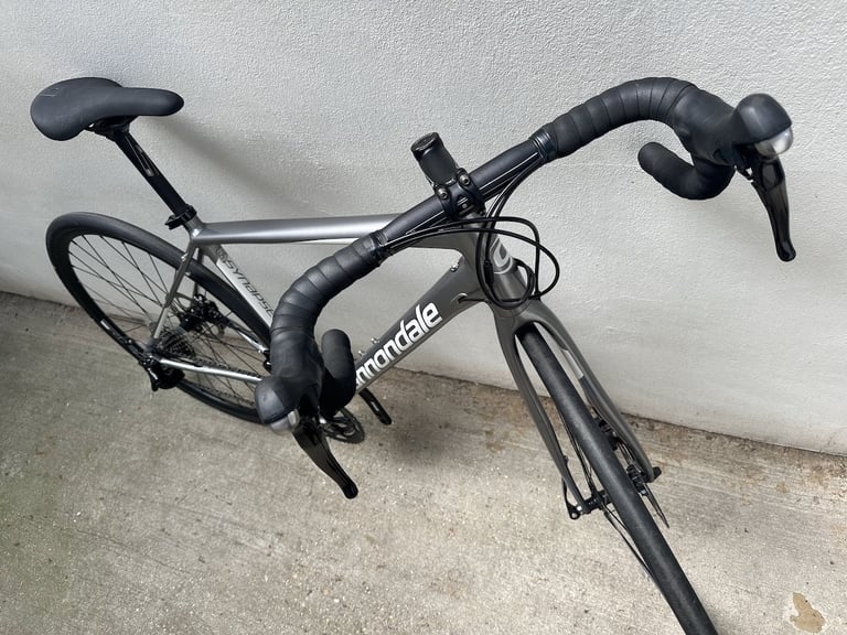 Cannondale Synapse 105 Disc Alu/Carbon Road Bike 6 Month WARRANTY!! (21"/54cm)