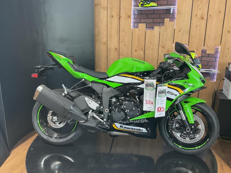 Kawasaki Ninja ZX6R ZX-6R 2025 SAVE £1000 LAST ONE with 0% HP Finance & 3.9% PCP