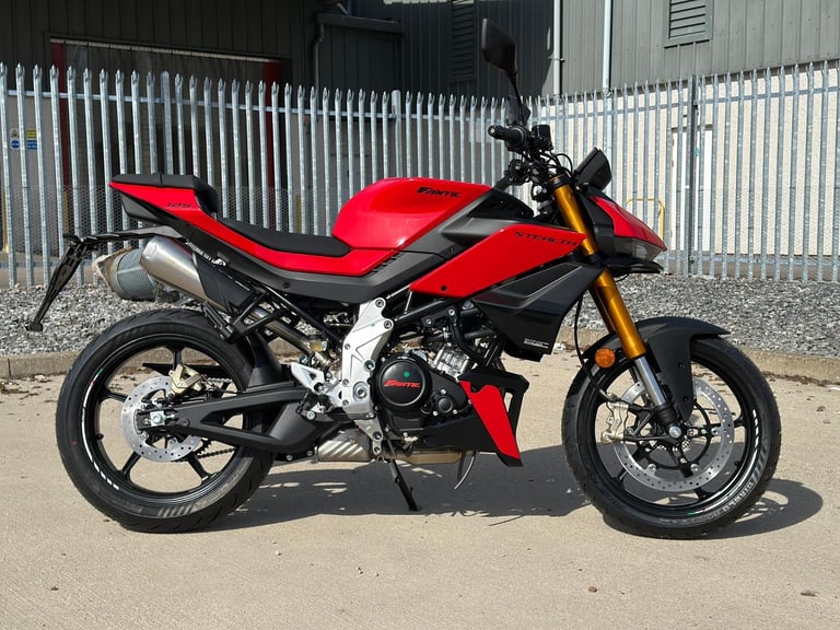 Fantic Stealth 125 | 15hp Fast 125cc Naked sports bike Delivery & Finance UK/IRE