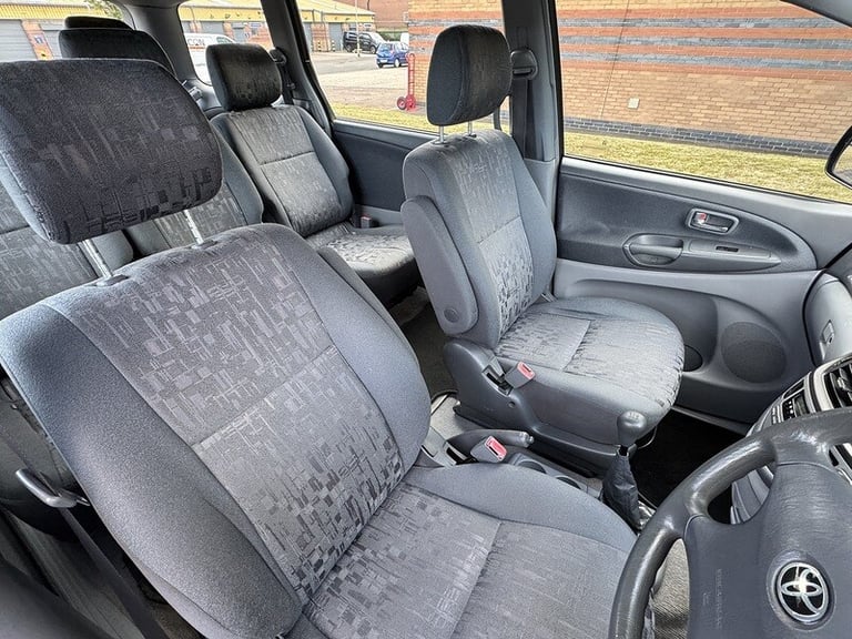 2002 Toyota Previa D-4D GLS MPV Diesel Manual