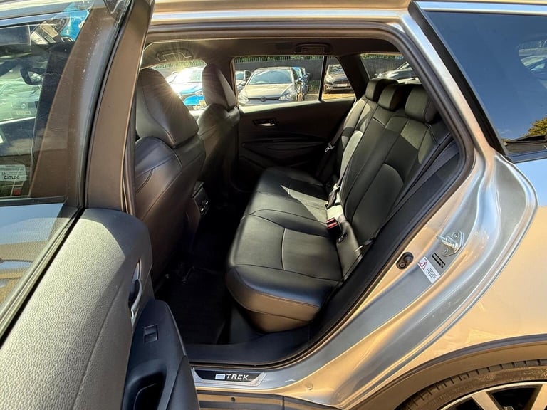 TOYOTA COROLLA 2.0 VVT-h Trek Touring Sports CVT Euro 6 (s/s) 5dr 2022