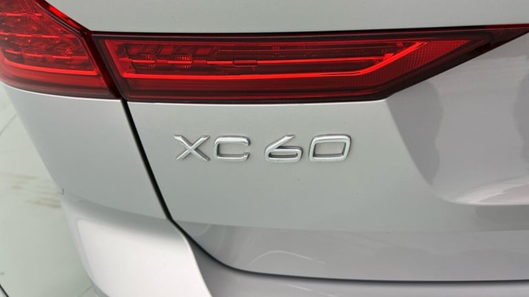 2023 Volvo XC60 2.0 T6 [350] RC PHEV Core Bright 5dr AWD Gtron ESTATE PETROL/ELECTRIC Automatic