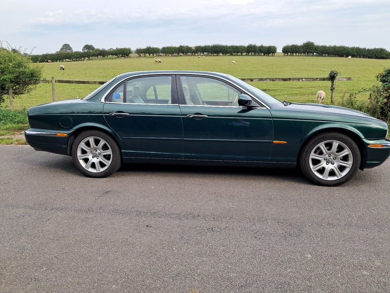 Jaguar XJ 350 SE 3.0 Petrol V6, Metallic Jaguar Racing Green, Full year no advisory MoT