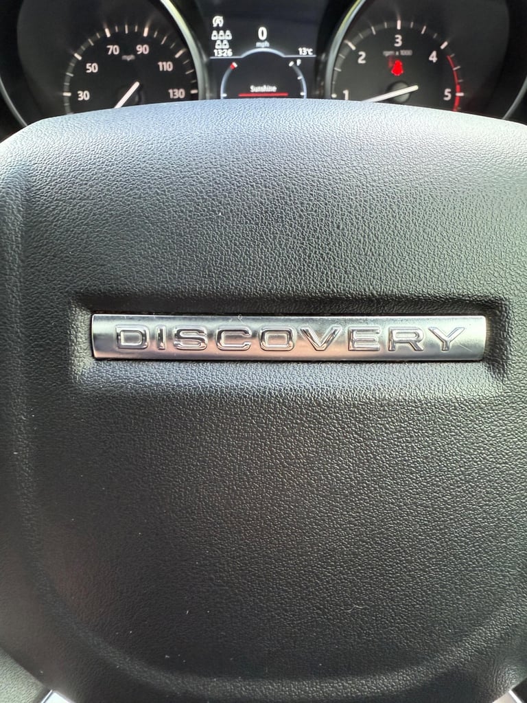 2020 Land Rover Discovery 3.0 SD6 Landmark Edition 5dr Auto ESTATE DIESEL Automatic