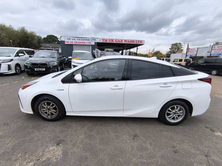 2020 Toyota Prius 1.8 Hybrid Automatic 5dr 5 Seats ULEZ Free Hatchback Petrol/Electric Hybrid Aut...