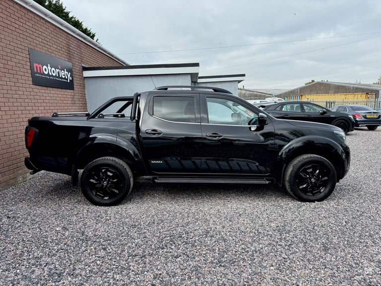 2020 Nissan Navara 2.3 dCi N-Guard Auto 4WD Euro 6 4dr PICK UP Diesel Automatic